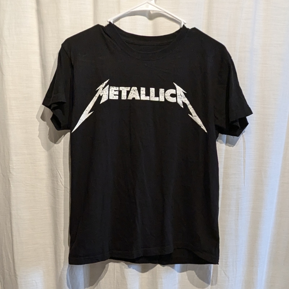 B5 Metallica T-shirt Size Medium